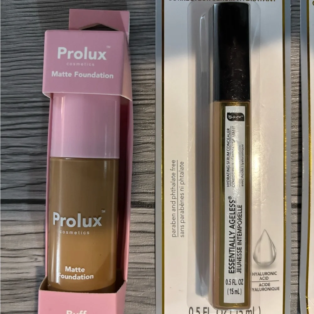 Bundle of 4 Makeup to include concealers and Eye Marker